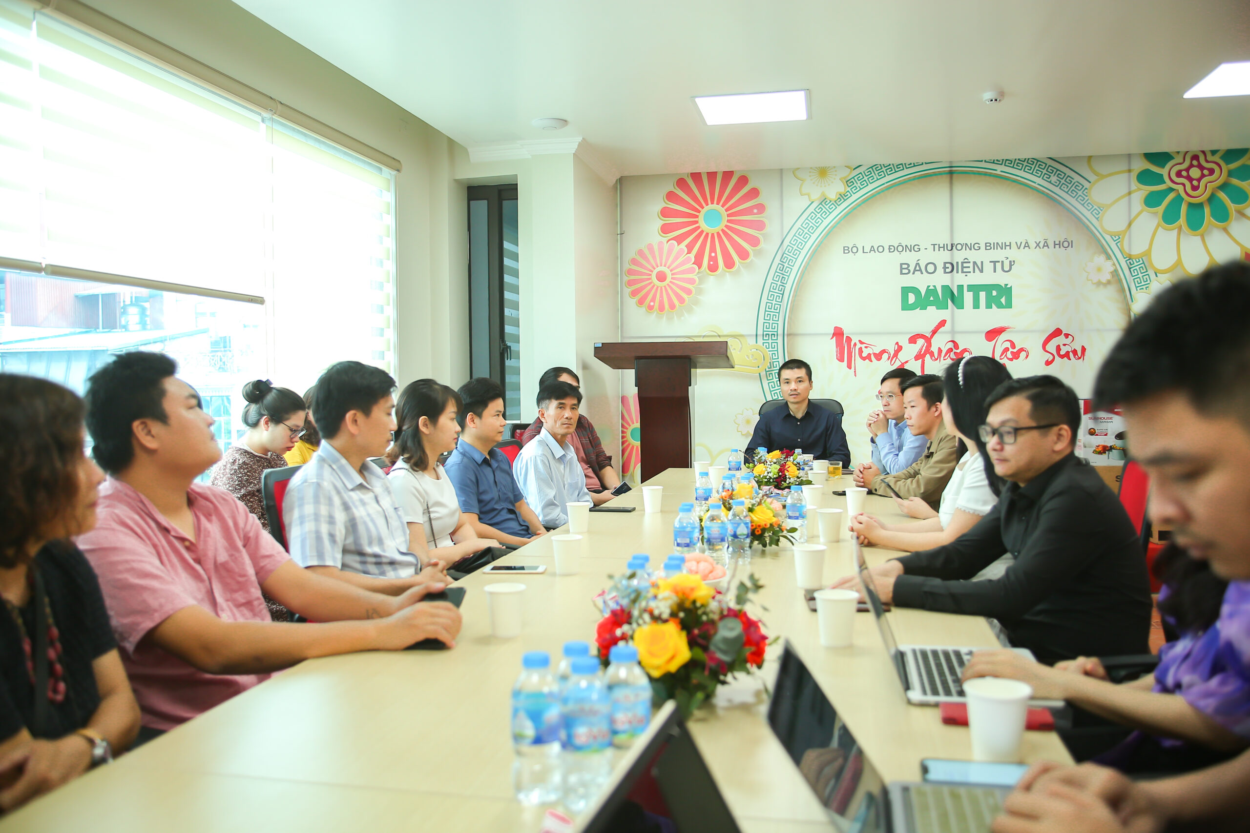 Cuộc thi ảnh Xuân tin yêu