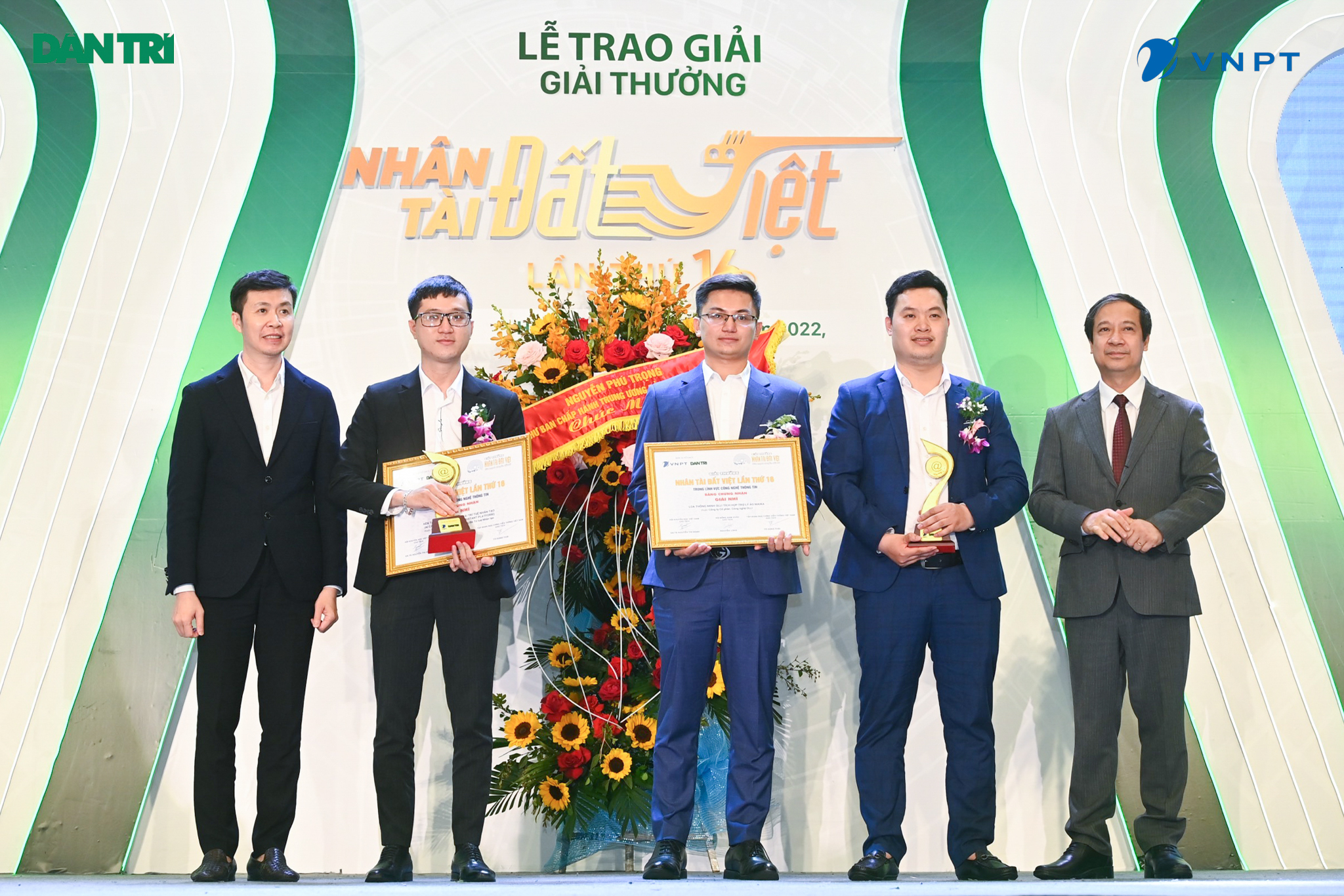 Giải thưởng Nhân tài Đất Việt