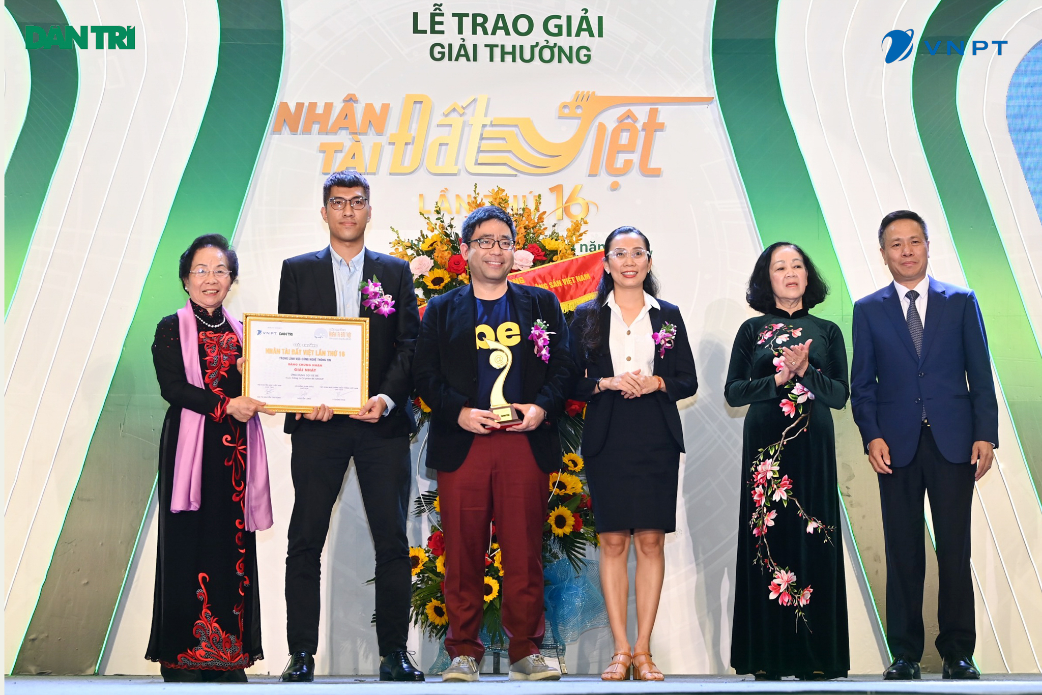 Giải thưởng Nhân tài Đất Việt