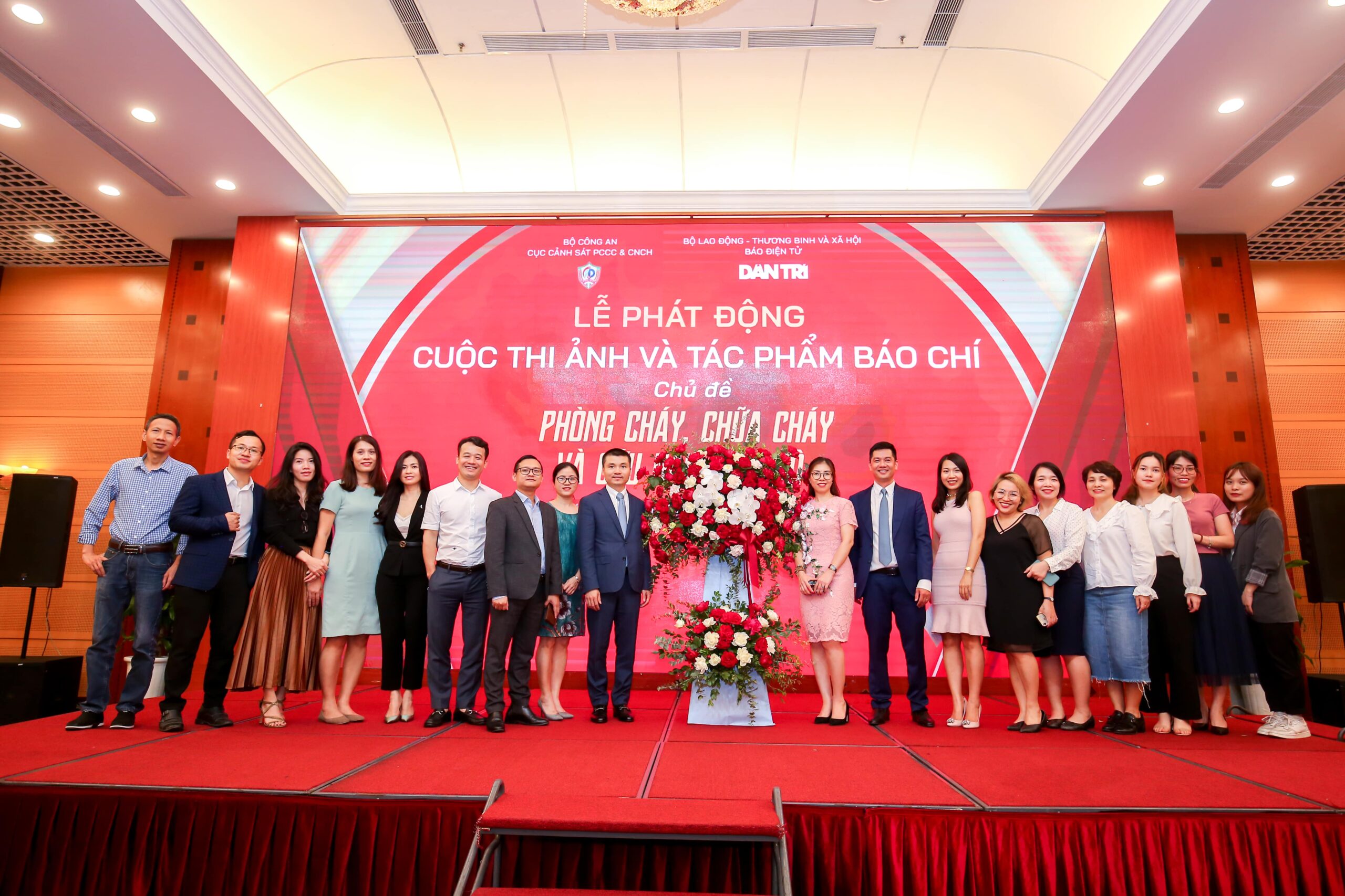 Cuộc thi ảnh và tác phẩm báo chí – Chủ đề Phòng cháy, chữa cháy và cứu nạn, cứu hộ