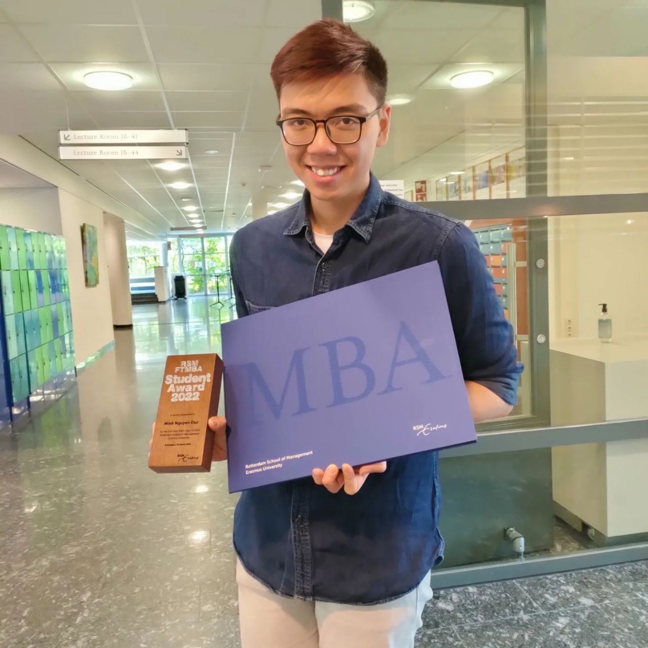              Hành trình du học MBA tại Hà Lan: Trải nghiệm biến đổi và những bài học vô giá            