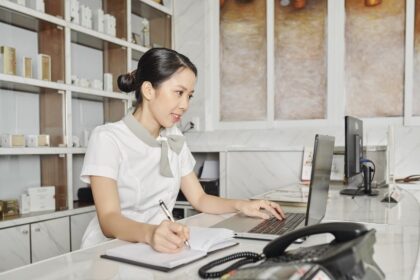 Ngành Thẩm Mỹ Làm Đẹp: Chuyển Đổi Số và Các Mô Hình Kinh Doanh Mới Sau Đại Dịch