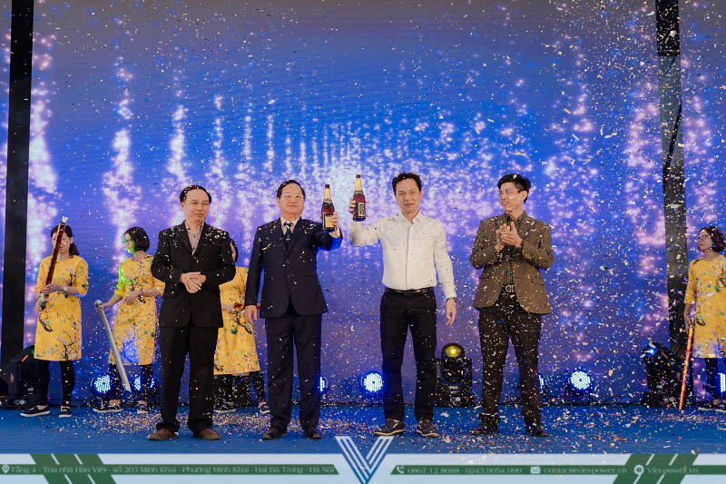  Hội nghị Khách hàng: Chiến Lược Phát Triển Doanh Nghiệp
