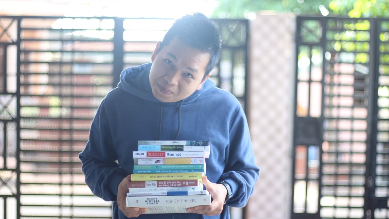  Sự Trỗi Dậy của Nghề Booktuber: Cầu Nối Giữa Sách và Độc Giả trong Thời Đại Số