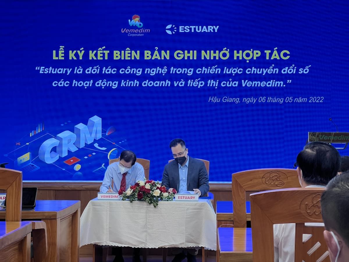   Chuyển đổi số trong lĩnh vực SalesTech: Giải pháp tùy chỉnh cho nhu cầu kinh doanh 