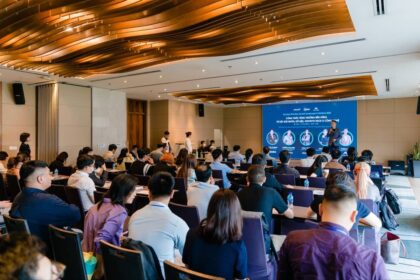 Tăng trưởng bền vững trong kỷ nguyên di động: Chiến lược và giải pháp