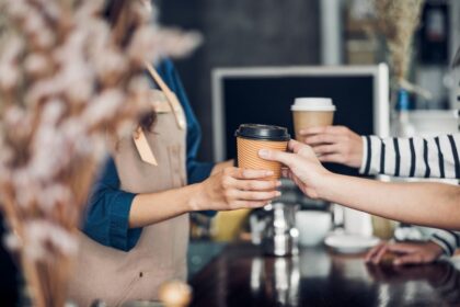 Xây dựng Trải nghiệm Khách hàng Xuất sắc: Các Tiêu chí Đánh giá