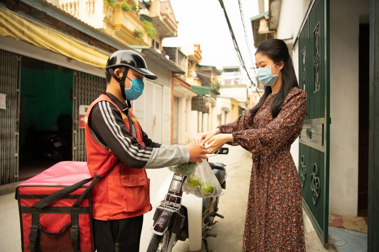  Xu hướng Mua sắm Hậu COVID-19 tại Việt Nam: Chất lượng, Sự Tiện lợi và Mua sắm Trực tuyến