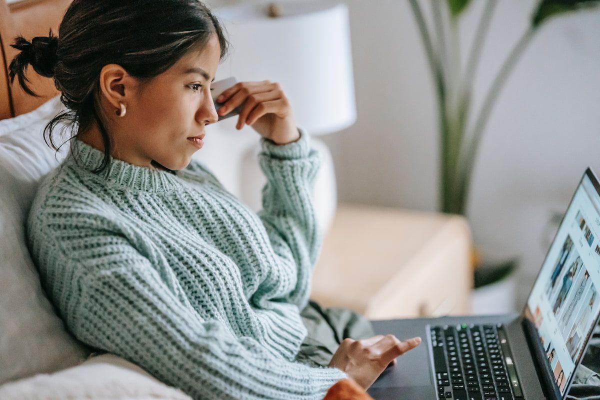  Quản lý đánh giá trực tuyến: Một phần thiết yếu của quan hệ công chúng trong thời đại thương mại điện tử