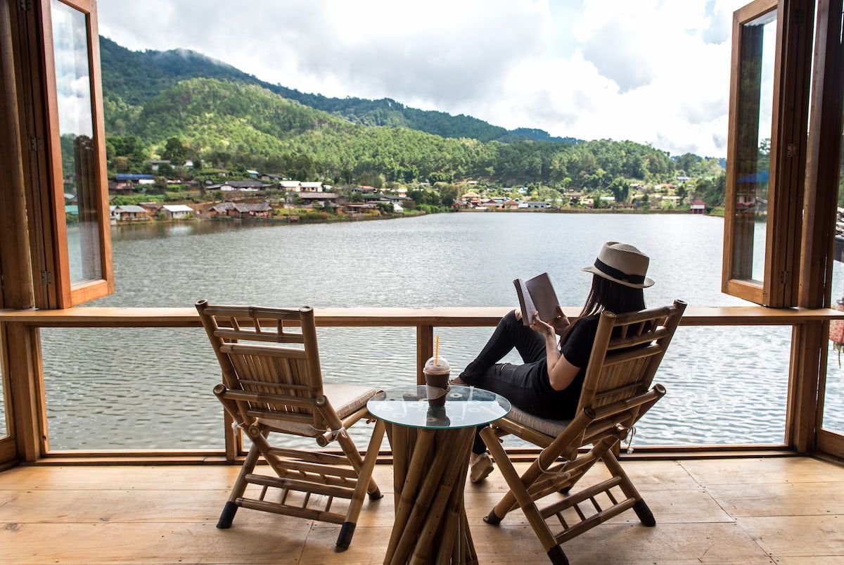  Hành vi và Động lực Du lịch của Người Việt trong Bối cảnh Kinh tế Bất ổn