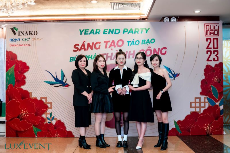  Tổ chức Tiệc Công ty Thành Công: Kế hoạch Chi Tiết