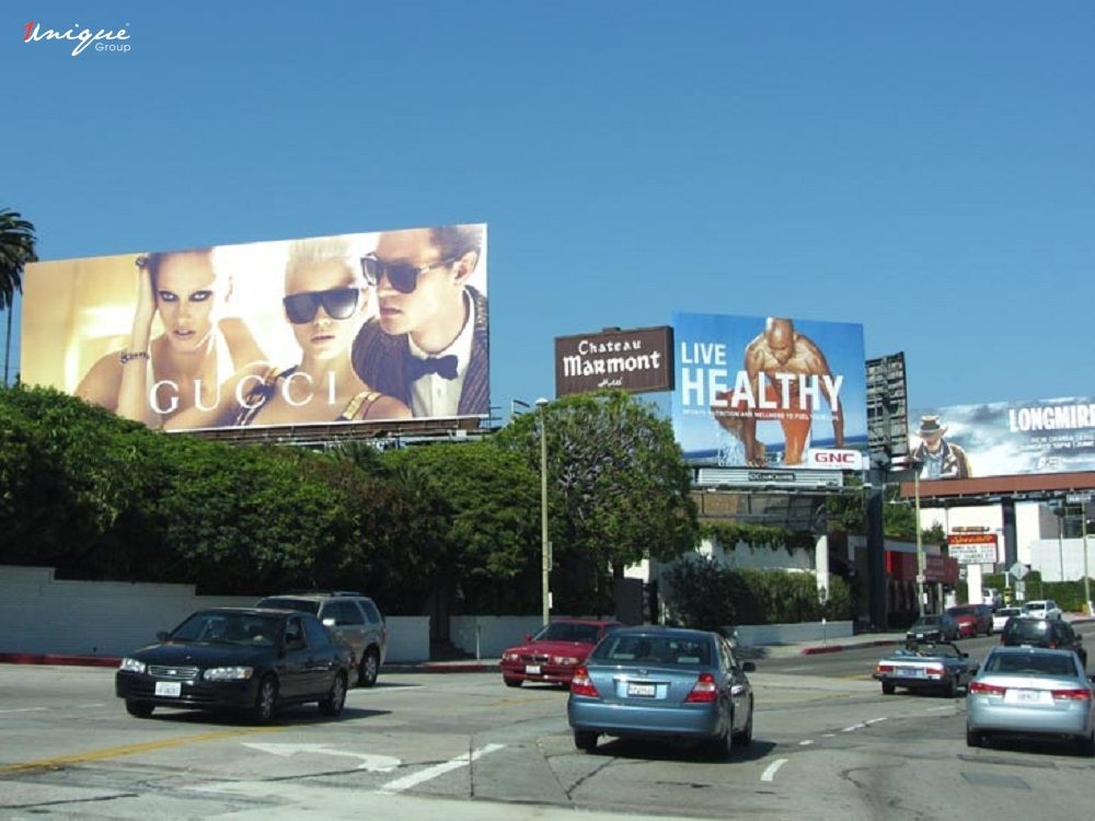  Sunset Strip: Tâm điểm của Quảng cáo Ngoài trời Thế giới
