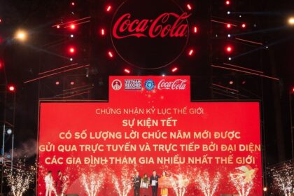 Bàn Tiệc Tết Diệu Kỳ: Coca-Cola Đánh Dấu 30 Năm Đồng Hành Cùng Tết Việt
