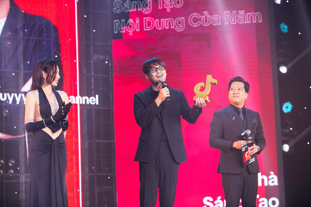  Hành trình truyền cảm hứng của Duy Thẩm: Từ chàng sinh viên đam mê công nghệ đến reviewer số một Việt Nam