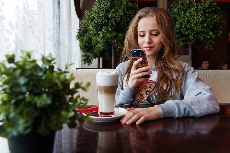   Tương lai của Quảng cáo Kỹ thuật số: Sự thống trị của Google, Facebook và Smartphone 