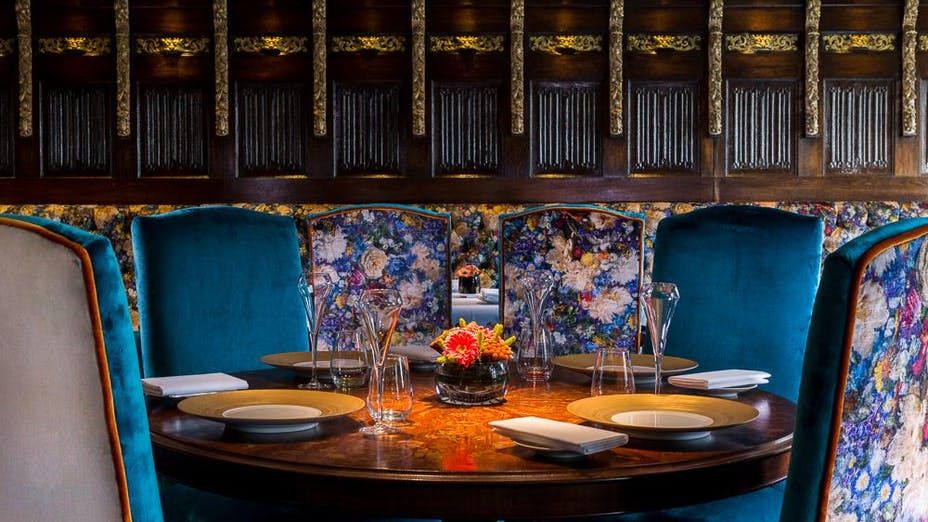  AA Rosette: Giải thưởng Nổi tiếng trong Ngành Nhà hàng Anh Quốc AA Rosette: Giải thưởng Nổi tiếng trong Ngành Nhà hàng Anh Quốc