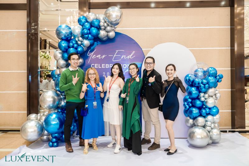 Tổ chức tiệc liên hoan cuối năm cho công ty: Hướng dẫn chi tiết