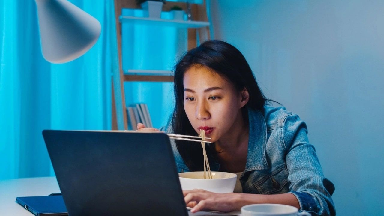  Sự thật về nghề Marketing: Hào nhoáng bên ngoài, vất vả bên trong