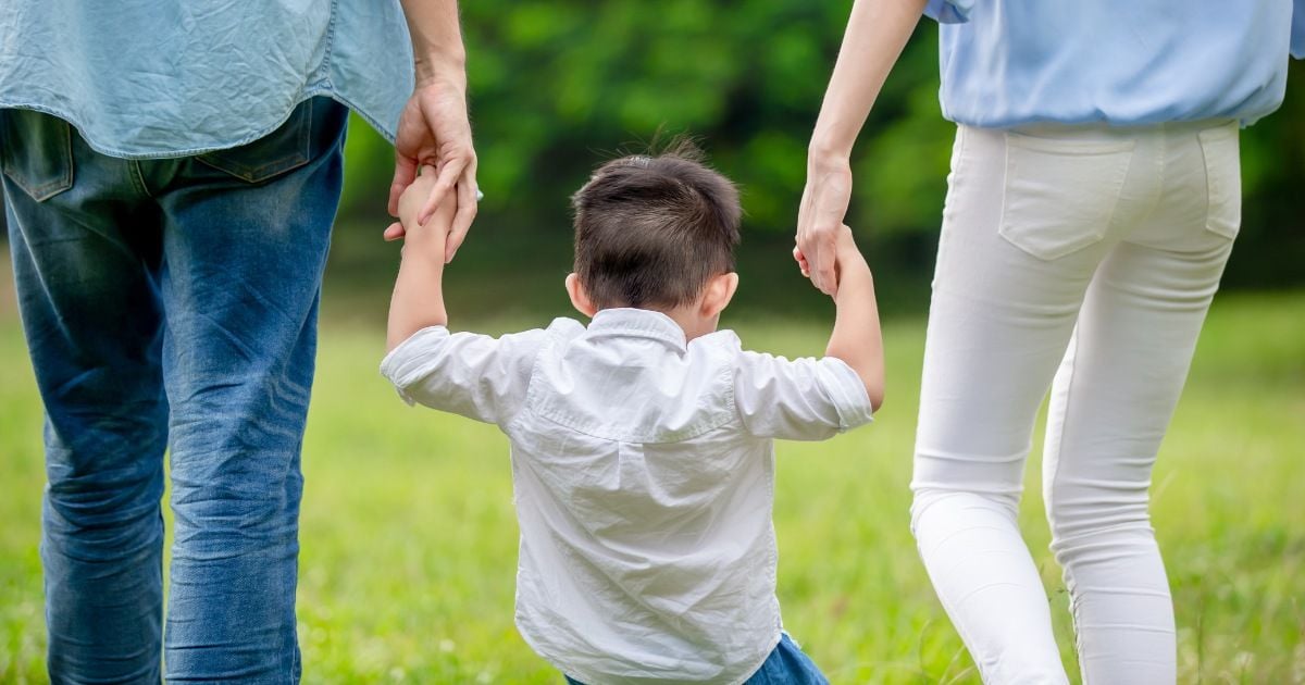  Gen Z - Những bậc cha mẹ hiện đại với cách nuôi dạy con cái mới mẻ