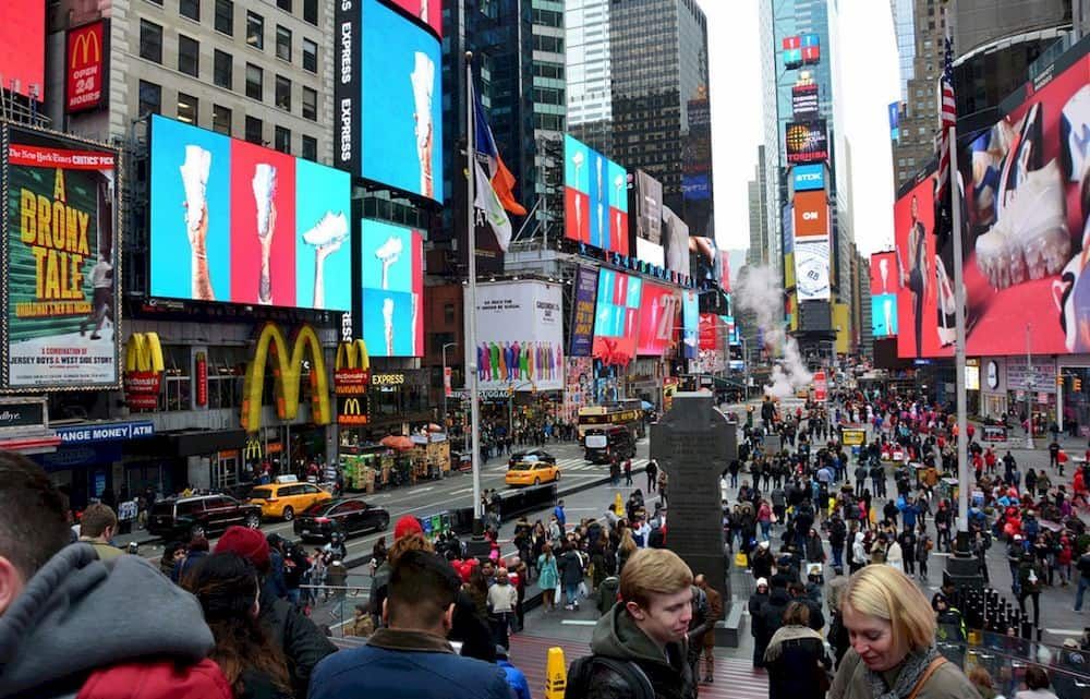  Nike Ra Mắt Tác Phẩm 3D OOH Độc Đáo Để Quảng Bá Sự Kiện Air Max Day 2022