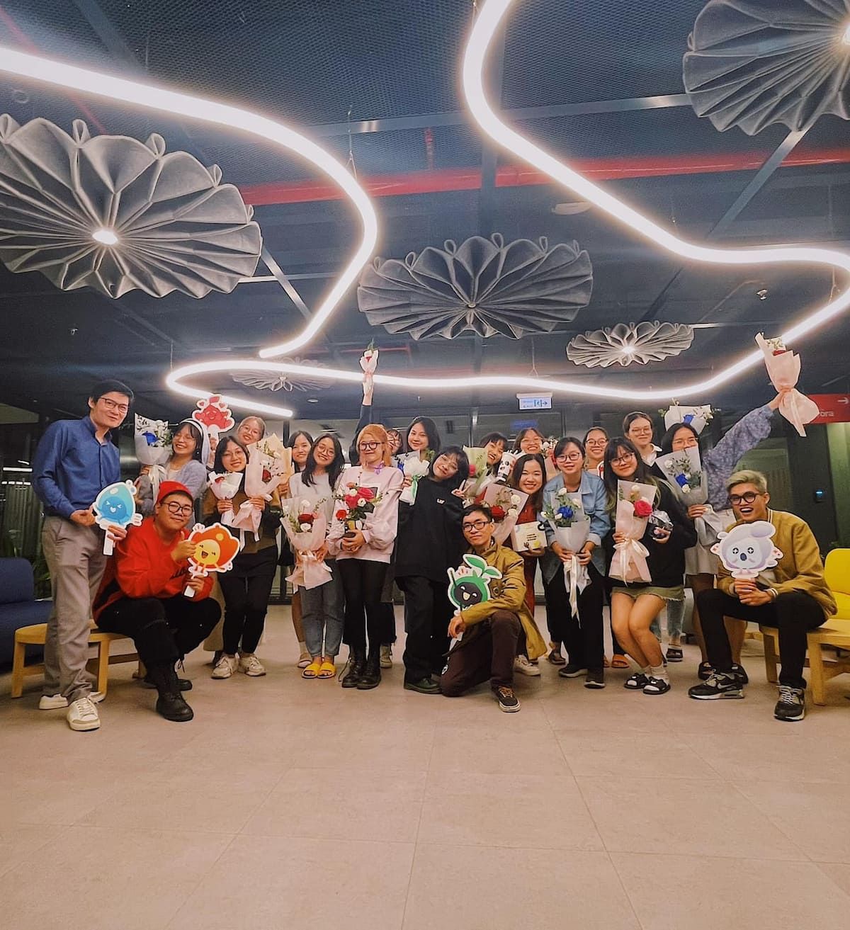              Aurora Creative Consultancy: Hành trình tư vấn sáng tạo trong thời dịch            