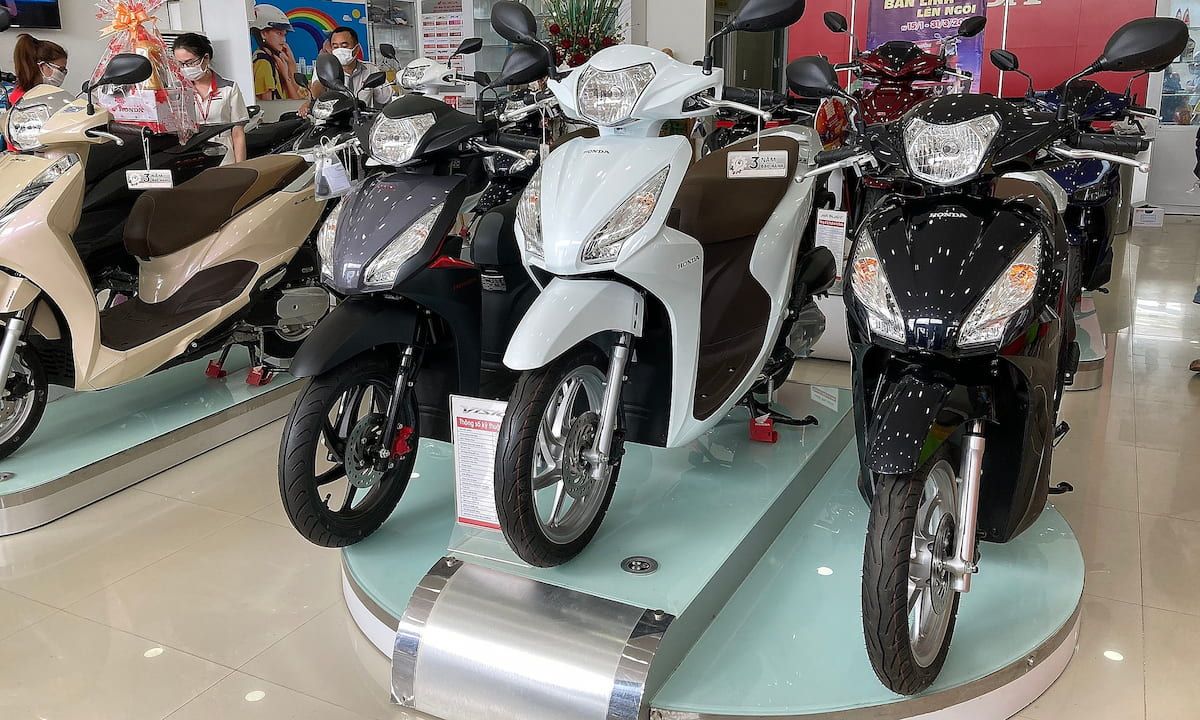  Thị trường xe máy Việt Nam phục hồi mạnh mẽ sau 2 năm suy thoái
