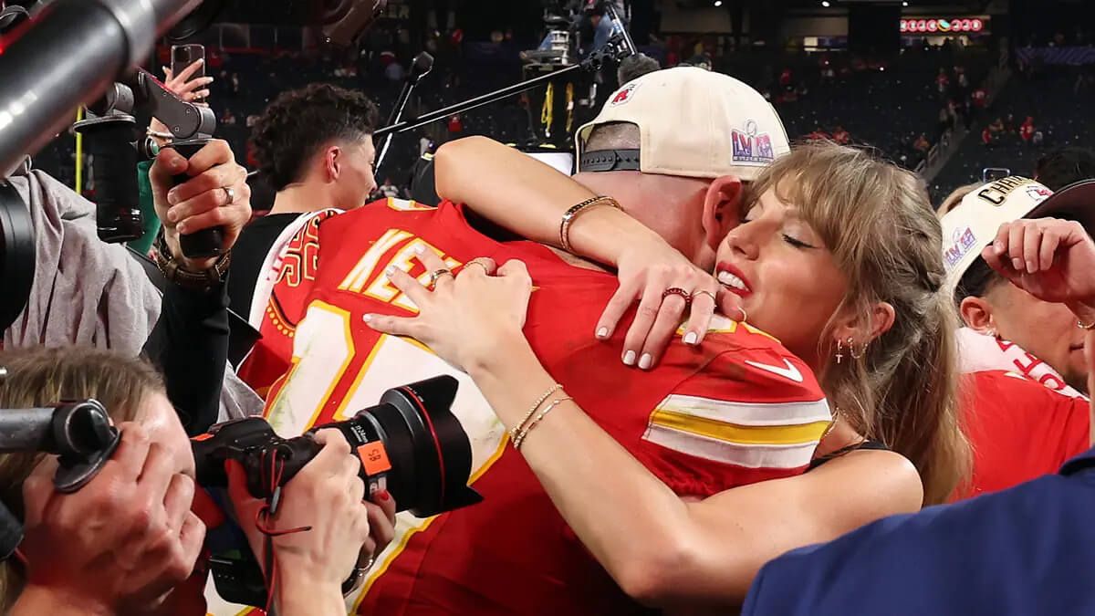  Super Bowl 2024: Kỷ lục về Lượt Xem và Giá Quảng Cáo